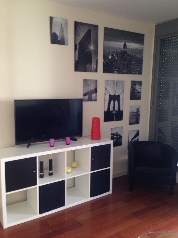 Golf Y Nieve Apartment Sabinanigo Bagian luar foto